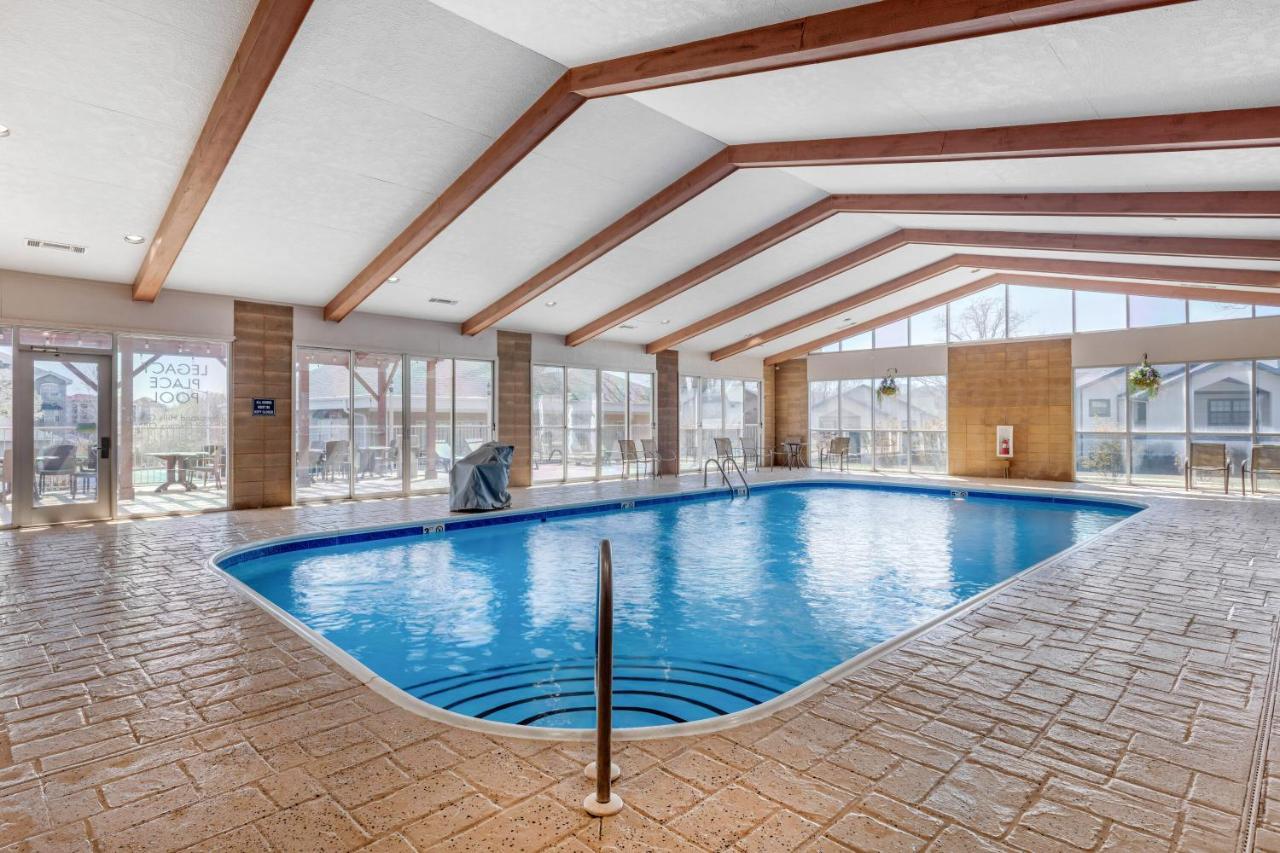 Reunion Lodges At Thousand Hills Branson Exterior photo